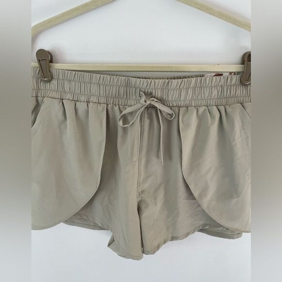 Sincerely Jules Athletic Short size XL new with tags - Picture 3 of 10